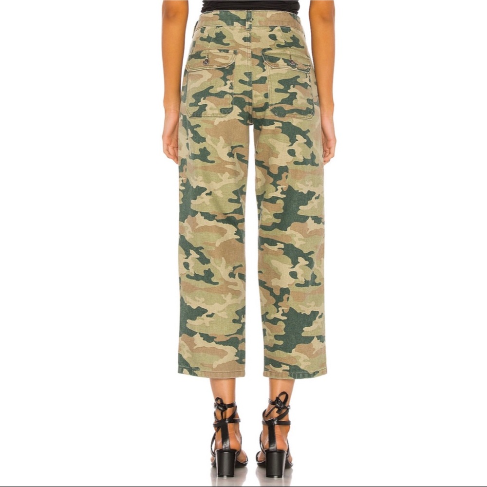 NEW FREE PEOPLE REVOLVE GREEN CAMO CROPPED PANTS - Picture 7 of 11